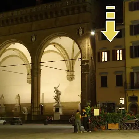 Piazza Signoria 1,